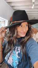 Load image into Gallery viewer, Styled Just Right Wide Brim Hat